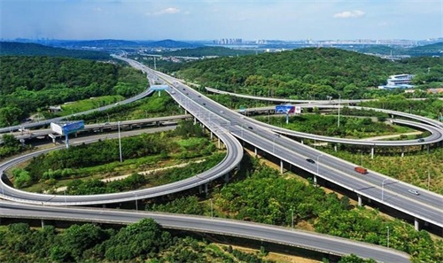 监利钢筋套筒应用于高速公路